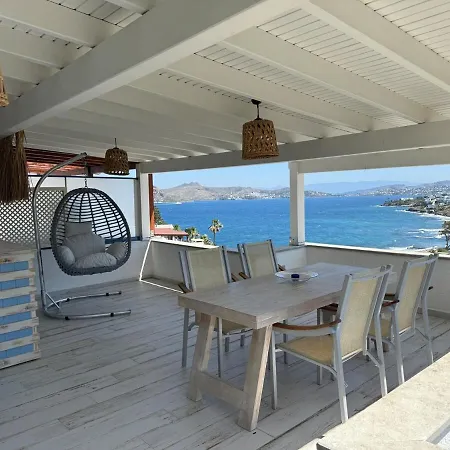 With Sea View *